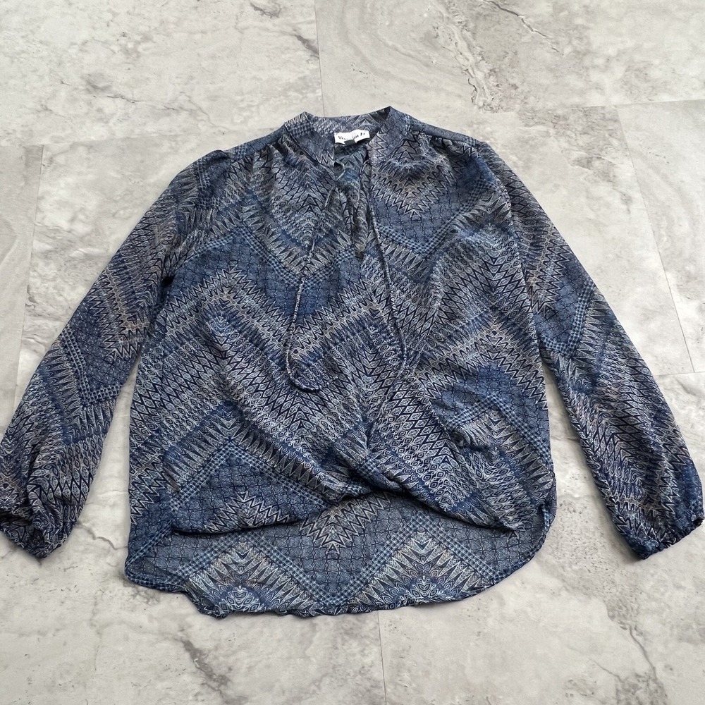 Veronica M Long Sleeve Paisley Summer Top Size Xsmall XS Tie Neck Bubbly Hem